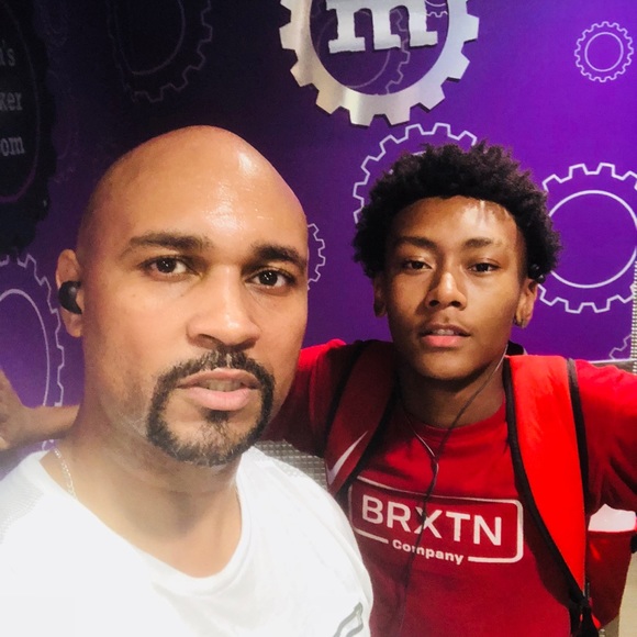 Meet your Posher, Travis - Picture 5 of 8